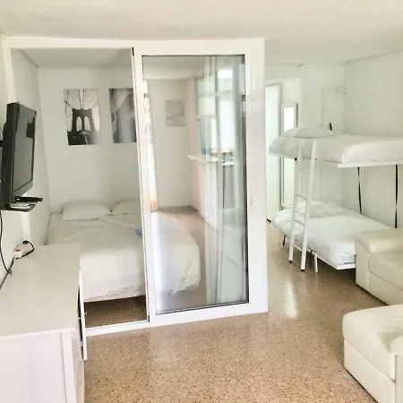 Apartamento 105 Nogalera * 托雷莫利诺斯